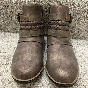 SUGAR Womens Stone Braided Strap Tik Tock Zip-Up Booties Size 6